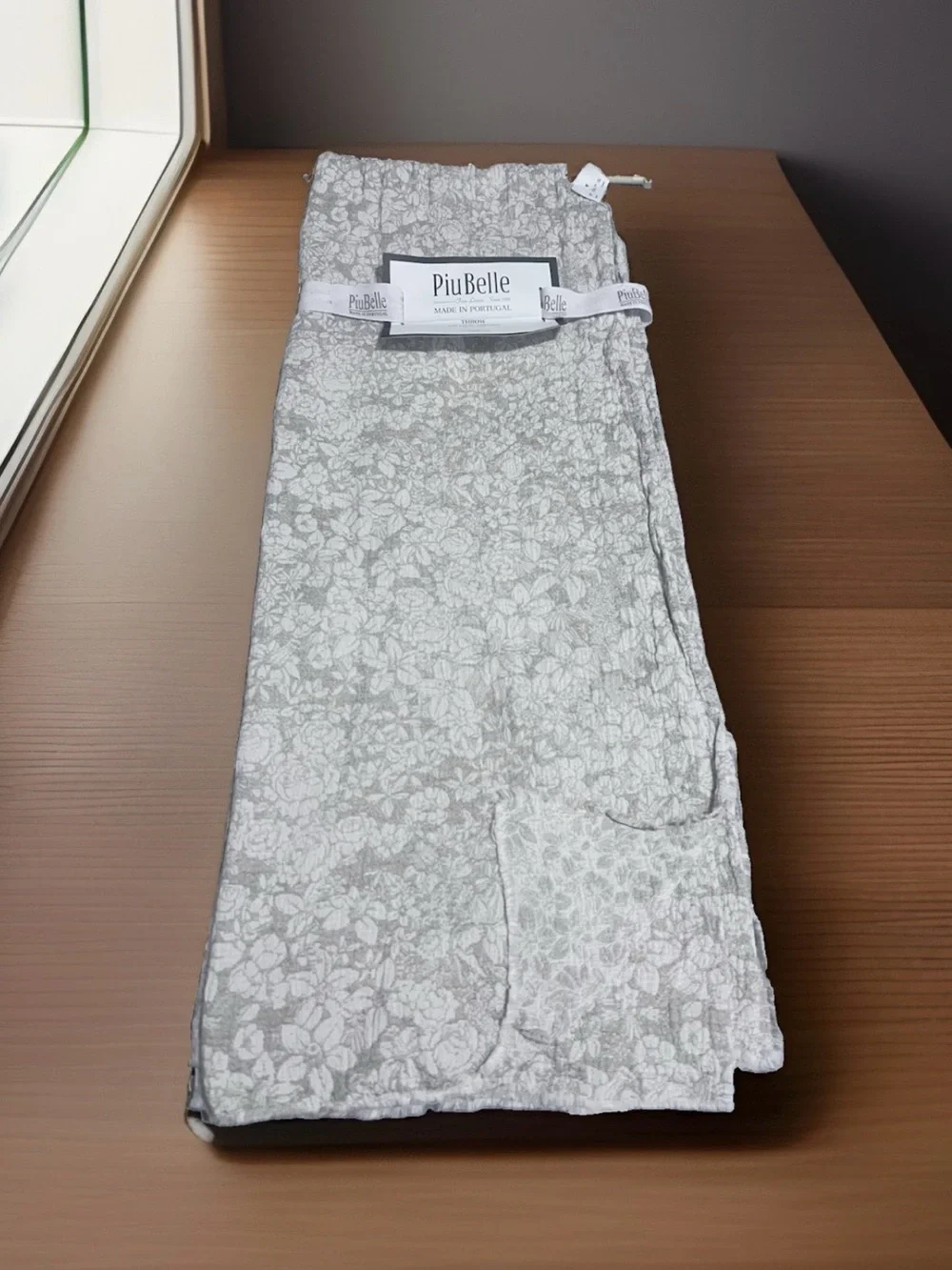 PiuBelle Fine Linens Throw Blanket 50” x 70” 100% Cotton Beige Tan Portugal NWT